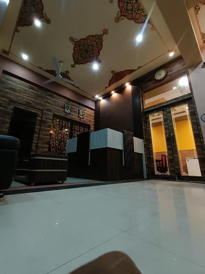 Hotel Subham Residency And Restaurant Bikaner Buitenkant foto
